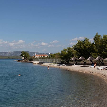 Hotel Stomorin-Marina Hramina Murter Exterior foto